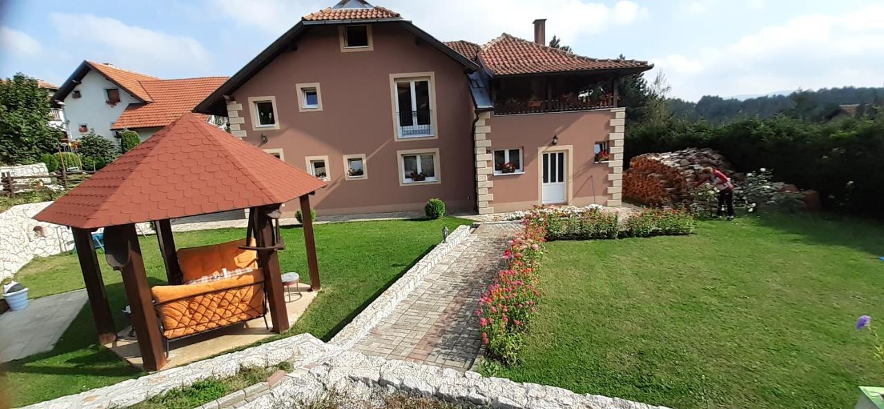 Apartmani Aleksijevic Zlatibor Buitenkant foto