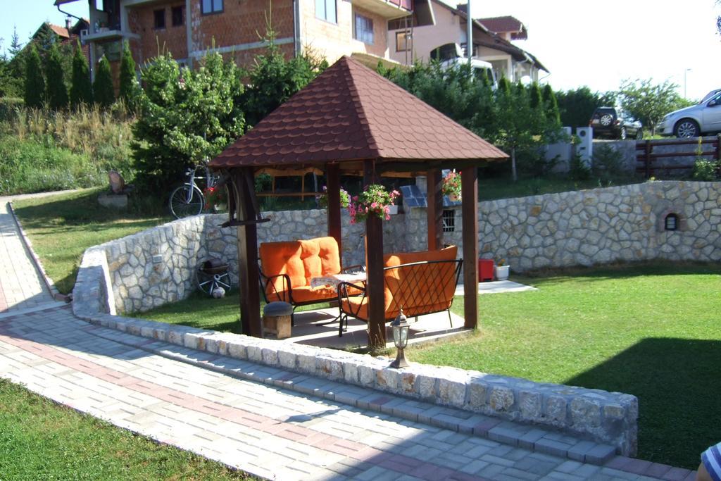 Apartmani Aleksijevic Zlatibor Buitenkant foto